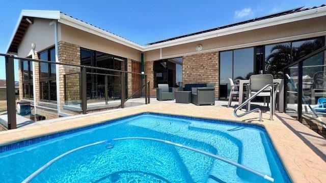 3 Bedroom Property for Sale in Manaba Beach KwaZulu-Natal