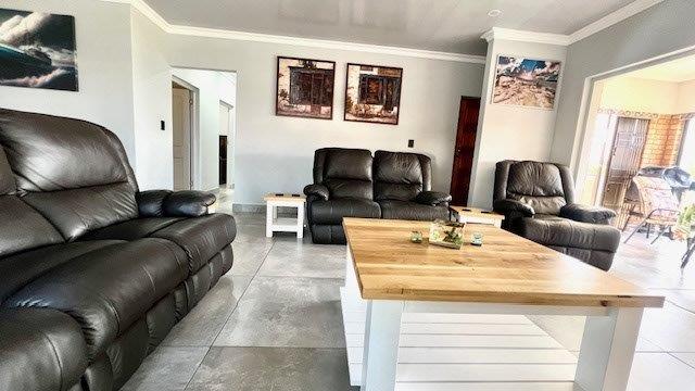 3 Bedroom Property for Sale in Manaba Beach KwaZulu-Natal