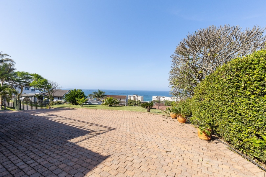 5 Bedroom Property for Sale in Margate KwaZulu-Natal