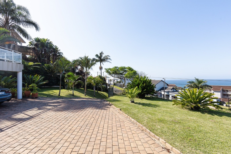 5 Bedroom Property for Sale in Margate KwaZulu-Natal