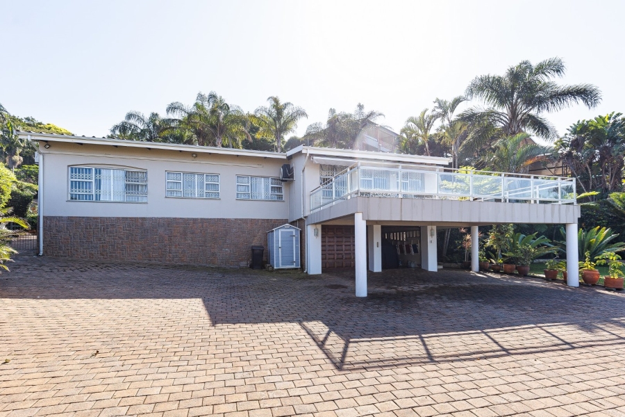 5 Bedroom Property for Sale in Margate KwaZulu-Natal