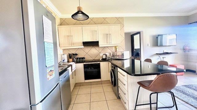 2 Bedroom Property for Sale in Uvongo KwaZulu-Natal