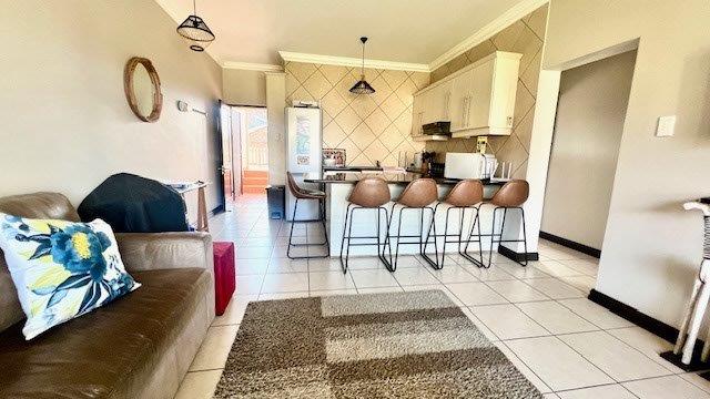 2 Bedroom Property for Sale in Uvongo KwaZulu-Natal