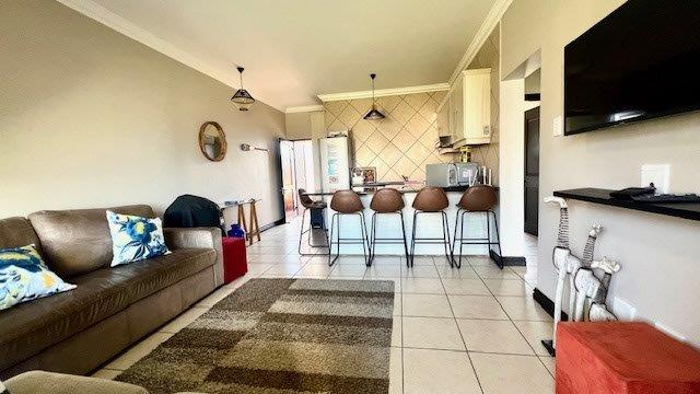 2 Bedroom Property for Sale in Uvongo KwaZulu-Natal