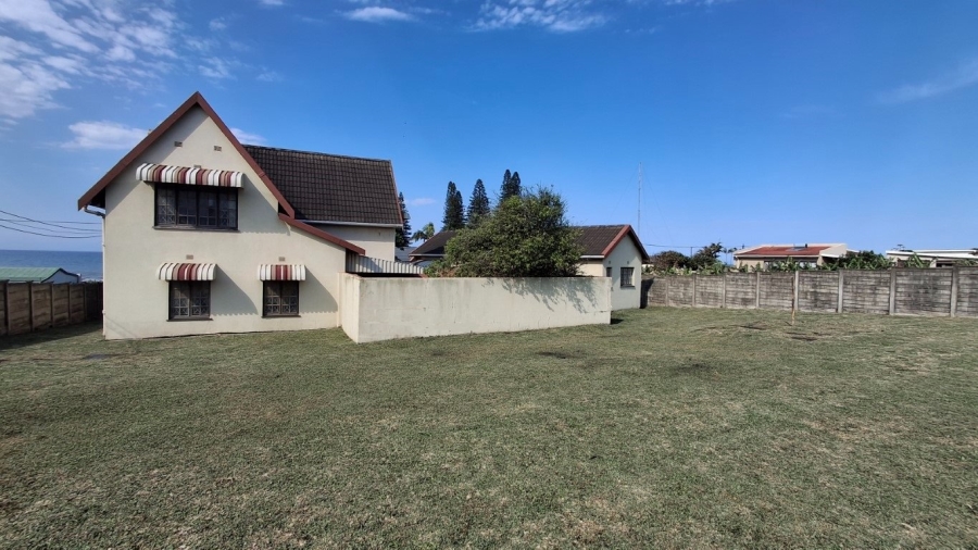 3 Bedroom Property for Sale in Port Edward KwaZulu-Natal