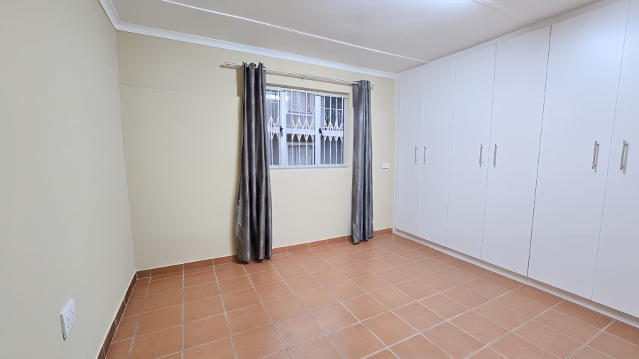 To Let 2 Bedroom Property for Rent in Parkside KwaZulu-Natal