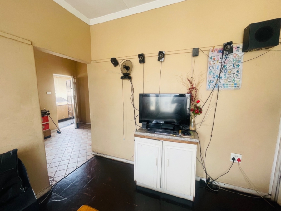 2 Bedroom Property for Sale in Umbilo KwaZulu-Natal