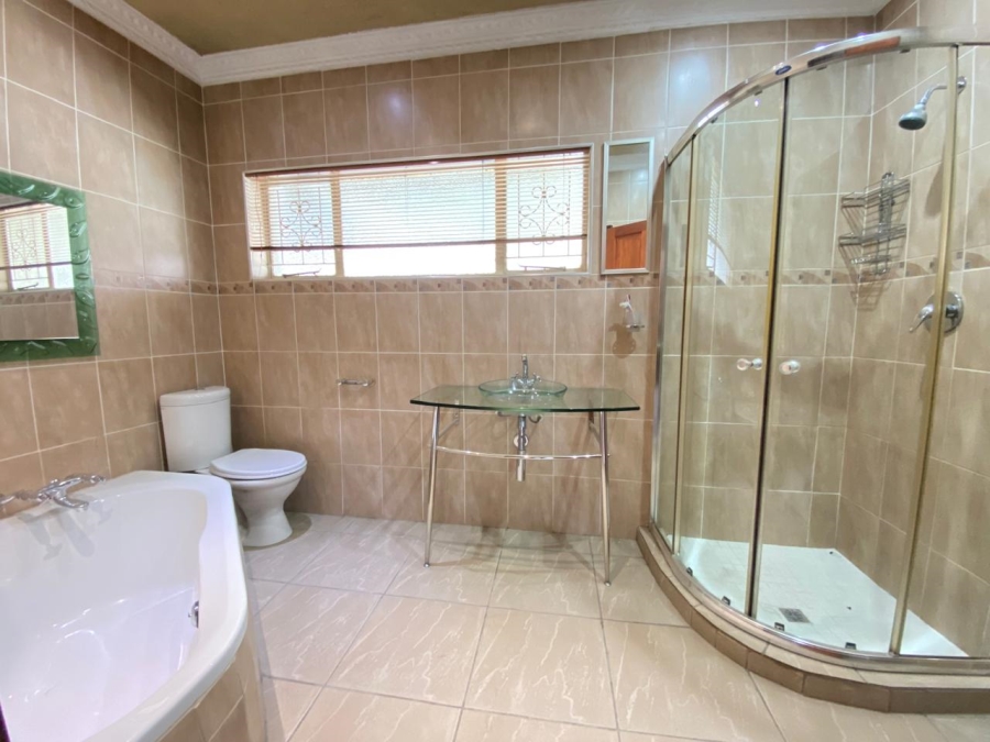 4 Bedroom Property for Sale in Paradise KwaZulu-Natal