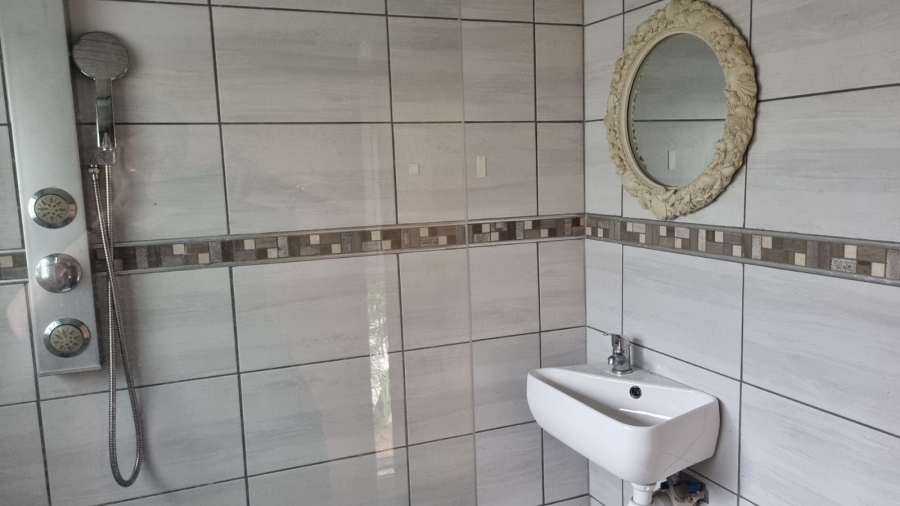 2 Bedroom Property for Sale in Mtunzini KwaZulu-Natal