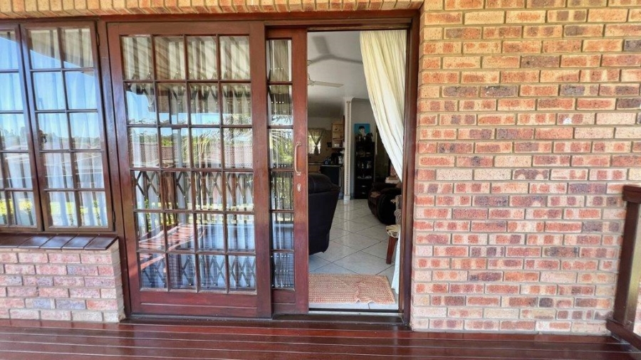 2 Bedroom Property for Sale in Margate KwaZulu-Natal