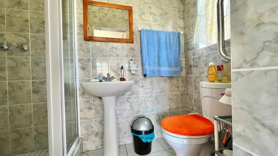 2 Bedroom Property for Sale in Margate KwaZulu-Natal