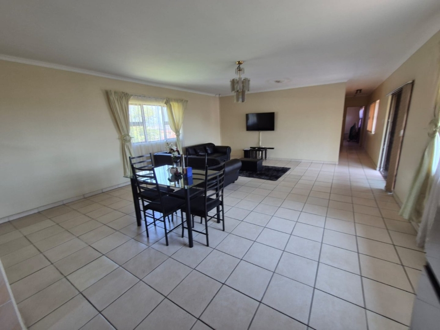 To Let 2 Bedroom Property for Rent in Bluff KwaZulu-Natal