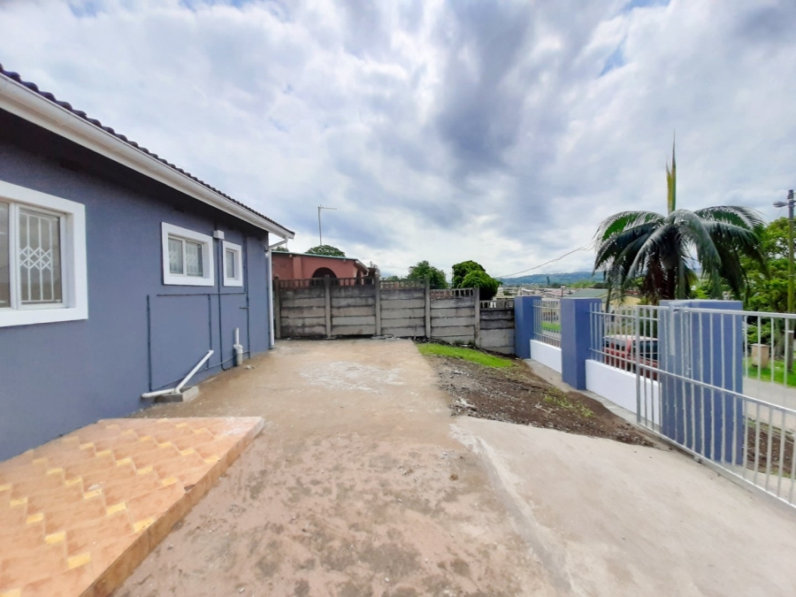 To Let 2 Bedroom Property for Rent in Gledhow KwaZulu-Natal