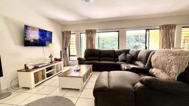 4 Bedroom Property for Sale in St Michaels On Sea KwaZulu-Natal