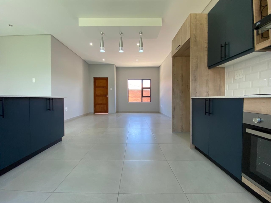 3 Bedroom Property for Sale in Schuinshoogte KwaZulu-Natal