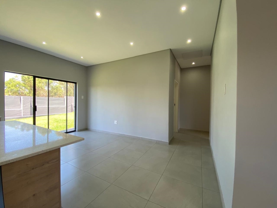 3 Bedroom Property for Sale in Schuinshoogte KwaZulu-Natal