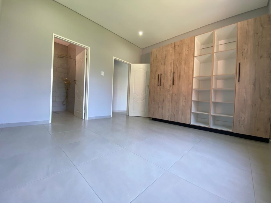 3 Bedroom Property for Sale in Schuinshoogte KwaZulu-Natal