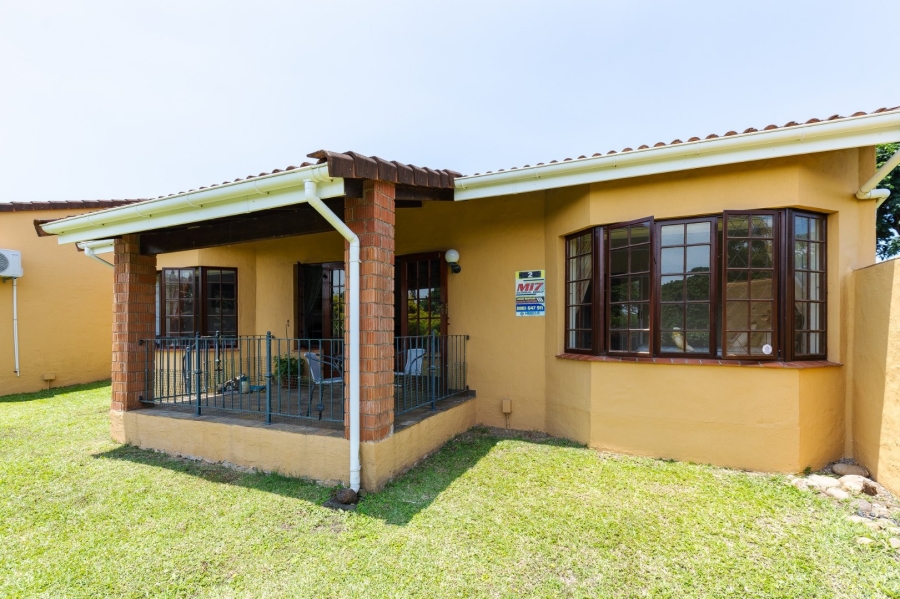 3 Bedroom Property for Sale in Umtentweni KwaZulu-Natal