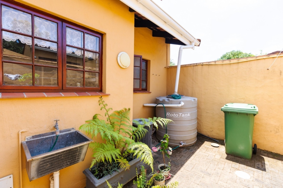 3 Bedroom Property for Sale in Umtentweni KwaZulu-Natal