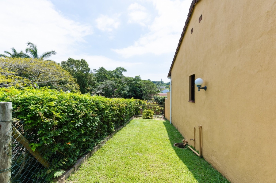 3 Bedroom Property for Sale in Umtentweni KwaZulu-Natal