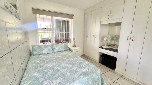 4 Bedroom Property for Sale in Marina Beach KwaZulu-Natal