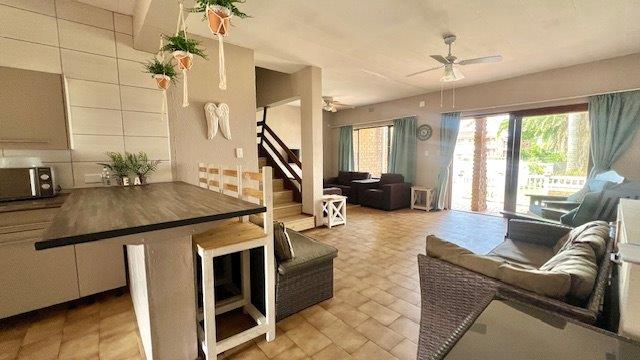 3 Bedroom Property for Sale in Uvongo KwaZulu-Natal