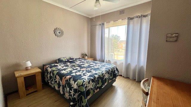 3 Bedroom Property for Sale in Uvongo KwaZulu-Natal