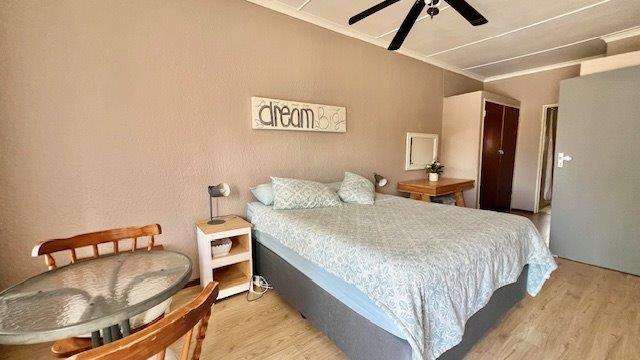 3 Bedroom Property for Sale in Uvongo KwaZulu-Natal