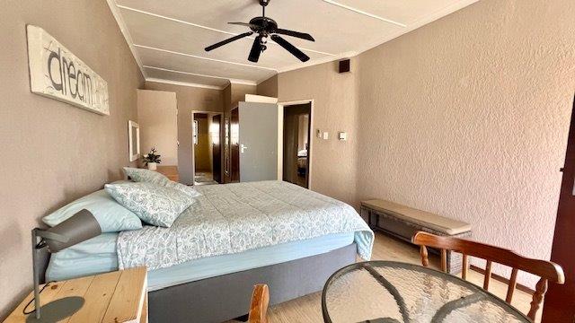 3 Bedroom Property for Sale in Uvongo KwaZulu-Natal