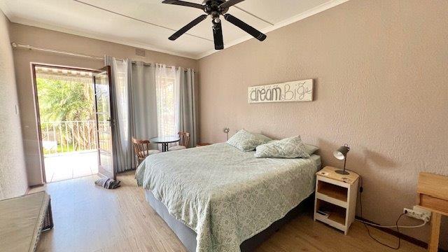 3 Bedroom Property for Sale in Uvongo KwaZulu-Natal