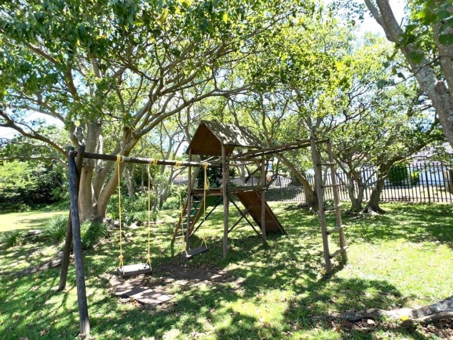 4 Bedroom Property for Sale in St Michaels On Sea KwaZulu-Natal