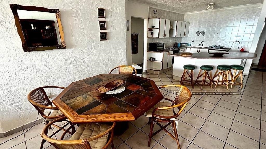 3 Bedroom Property for Sale in Uvongo KwaZulu-Natal