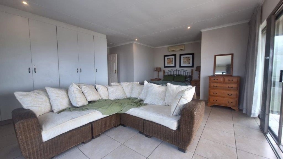 4 Bedroom Property for Sale in Southport KwaZulu-Natal