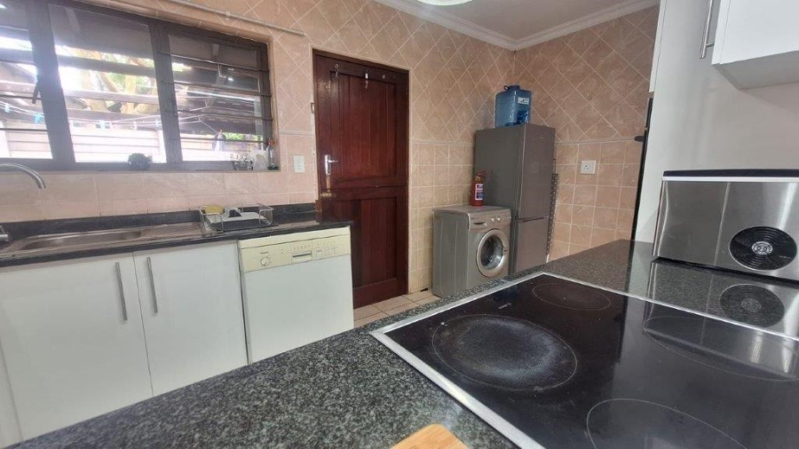 4 Bedroom Property for Sale in Southport KwaZulu-Natal