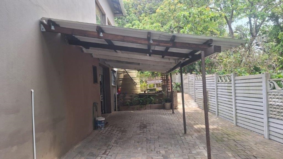 4 Bedroom Property for Sale in Southport KwaZulu-Natal