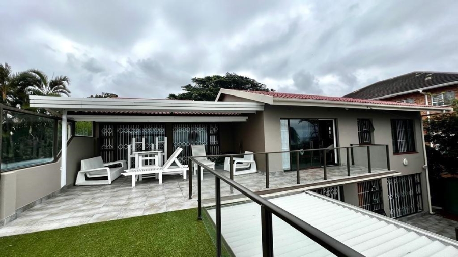 4 Bedroom Property for Sale in Uvongo KwaZulu-Natal