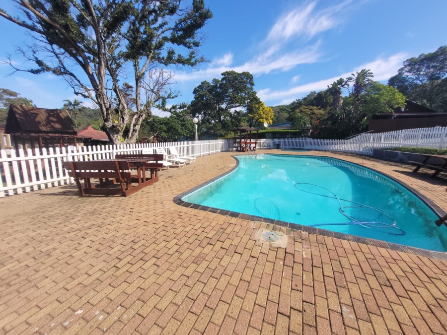 2 Bedroom Property for Sale in Hibberdene KwaZulu-Natal