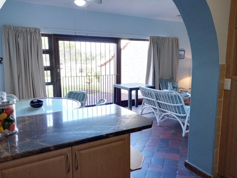 2 Bedroom Property for Sale in Uvongo KwaZulu-Natal