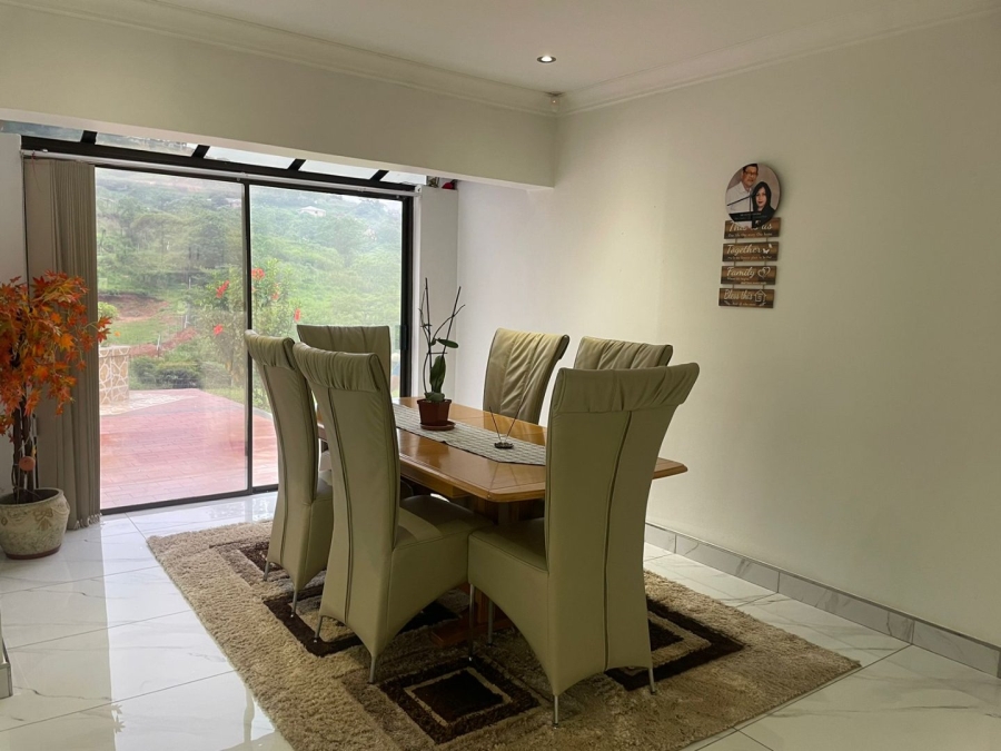 6 Bedroom Property for Sale in Assagay KwaZulu-Natal