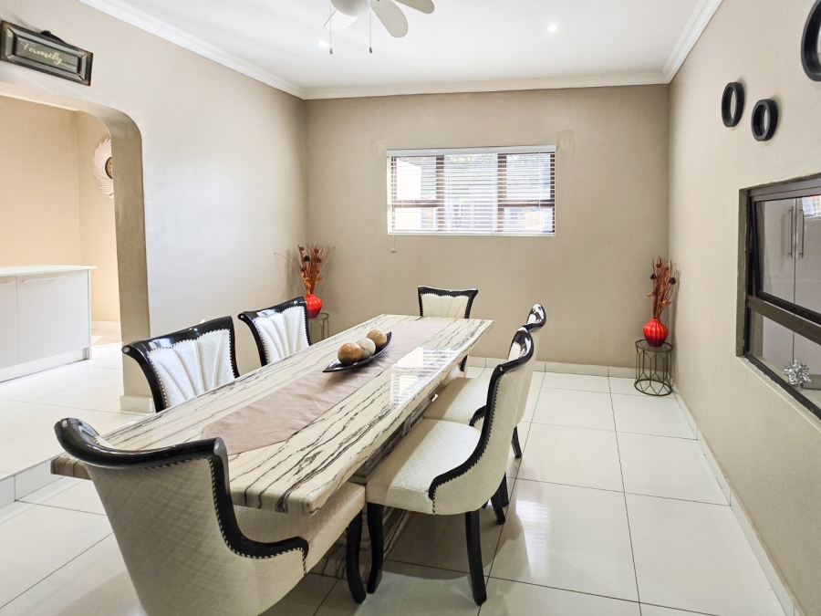 5 Bedroom Property for Sale in Ramsgate KwaZulu-Natal