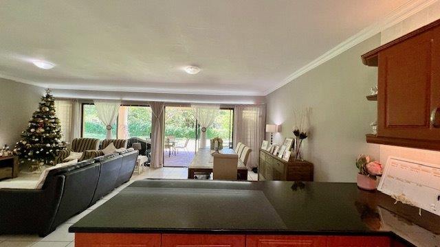 4 Bedroom Property for Sale in St Michaels On Sea KwaZulu-Natal