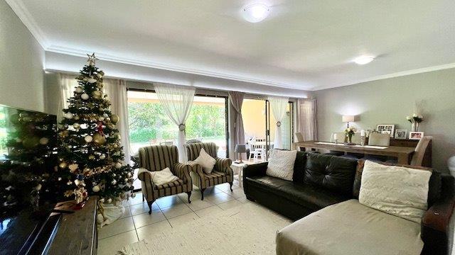 4 Bedroom Property for Sale in St Michaels On Sea KwaZulu-Natal