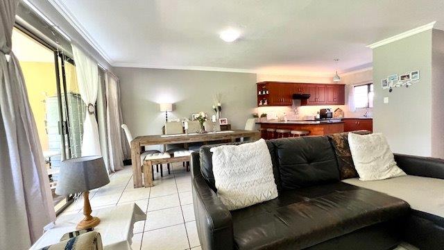 4 Bedroom Property for Sale in St Michaels On Sea KwaZulu-Natal