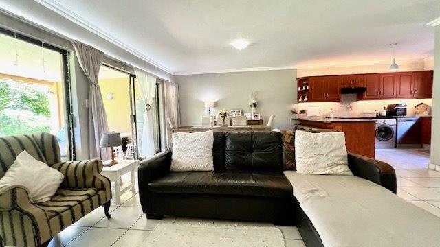 4 Bedroom Property for Sale in St Michaels On Sea KwaZulu-Natal