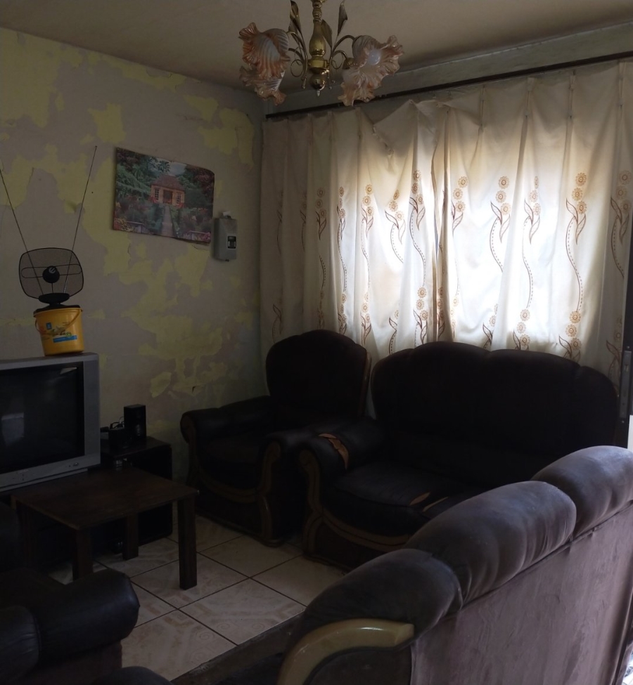 2 Bedroom Property for Sale in Ngwelezana KwaZulu-Natal