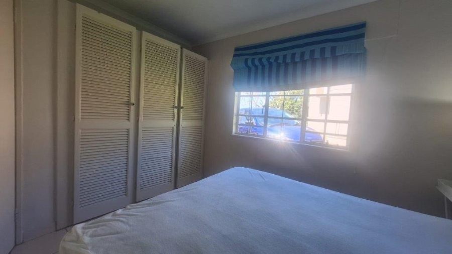 1 Bedroom Property for Sale in Marina Beach KwaZulu-Natal