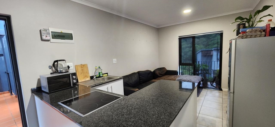 2 Bedroom Property for Sale in Waterfall KwaZulu-Natal