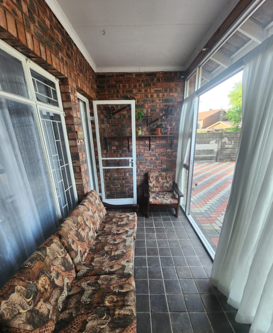 3 Bedroom Property for Sale in Newcastle KwaZulu-Natal