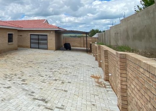 To Let 2 Bedroom Property for Rent in Aviary Hill KwaZulu-Natal