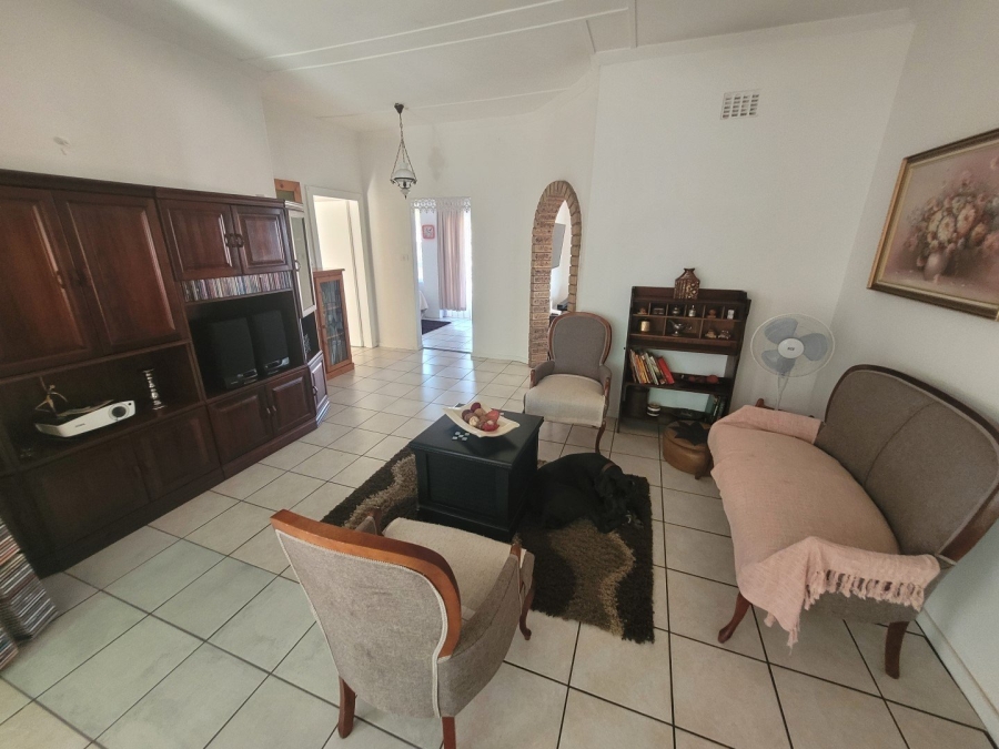 4 Bedroom Property for Sale in Umtentweni KwaZulu-Natal